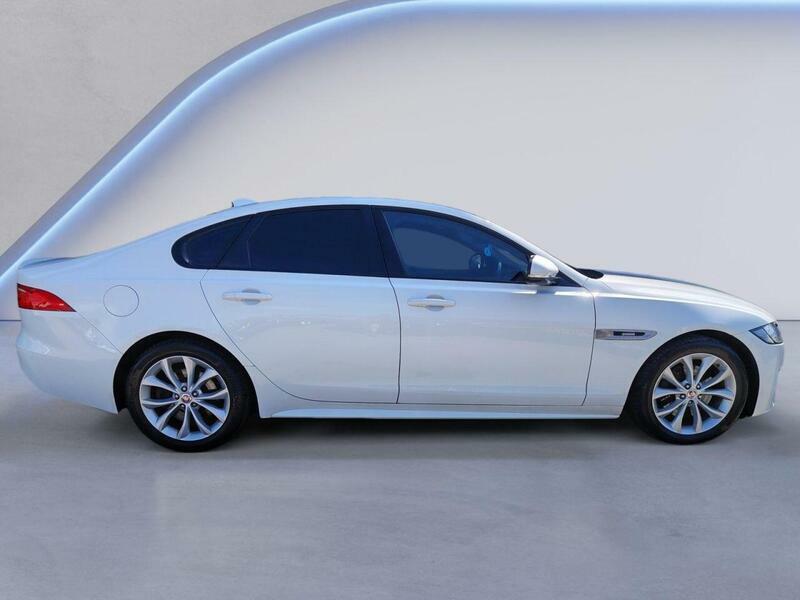 Jaguar XF 2.0D R-sport Saloon Euro 6 Ss White #3