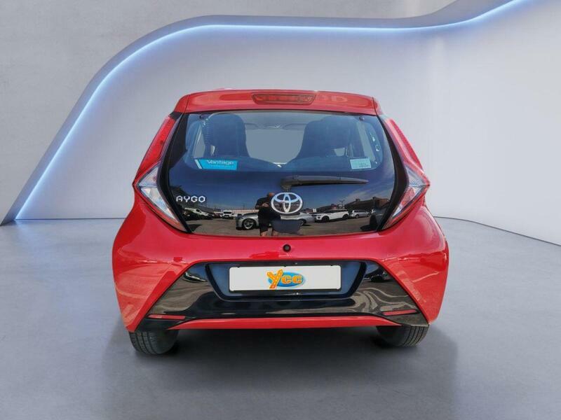 Toyota Aygo 1.0 Vvt-i X-play Hatchback Euro Red #6