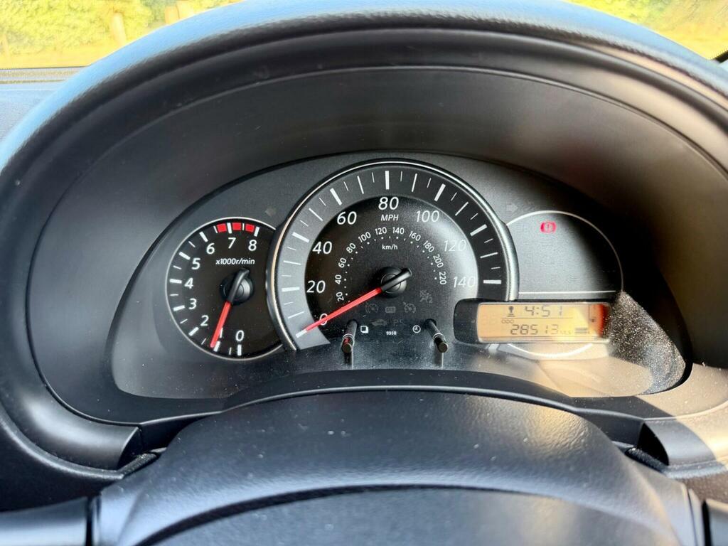 Nissan Micra 1.2 Tekna Dig-s 97 Bhp Grey #30
