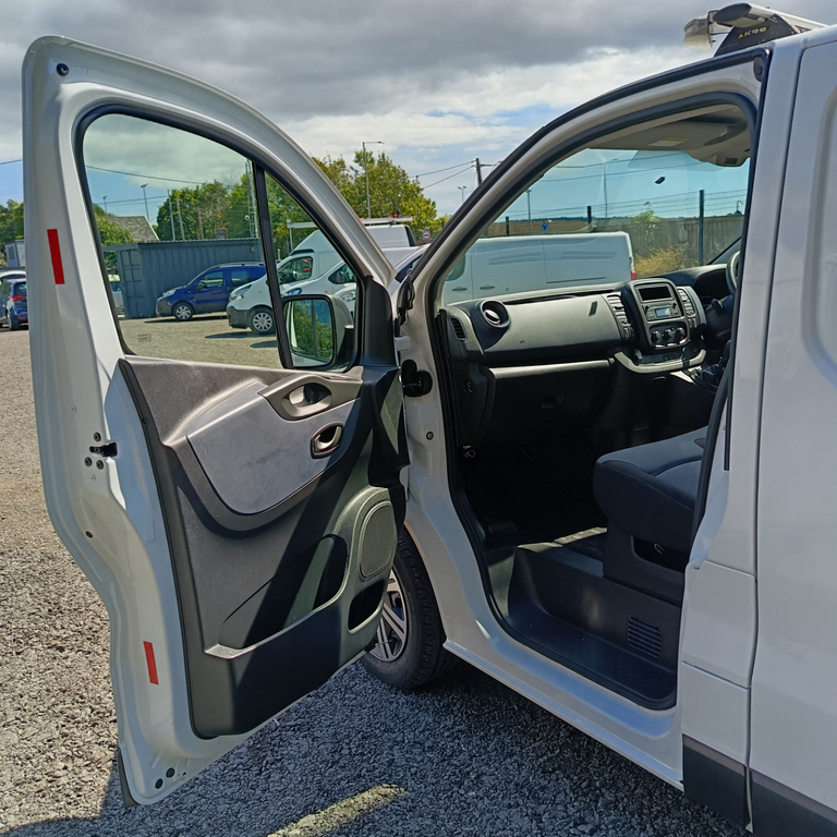 Vauxhall Vivaro 1.6 Cdti 2700 Biturbo Ecoflex L1 H1 Euro 6 Ss 5 White #13