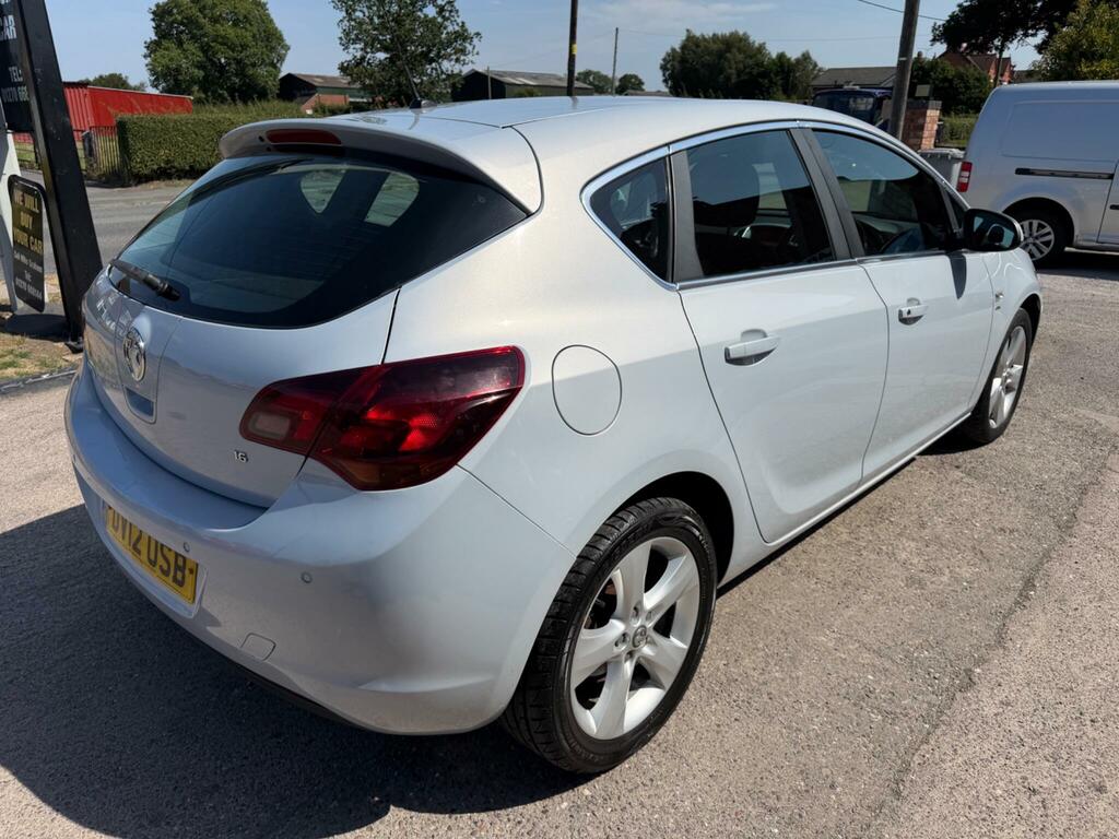 Vauxhall Astra 1.7 Cdti 16V Sportive Fwd L1 H1 Black #9
