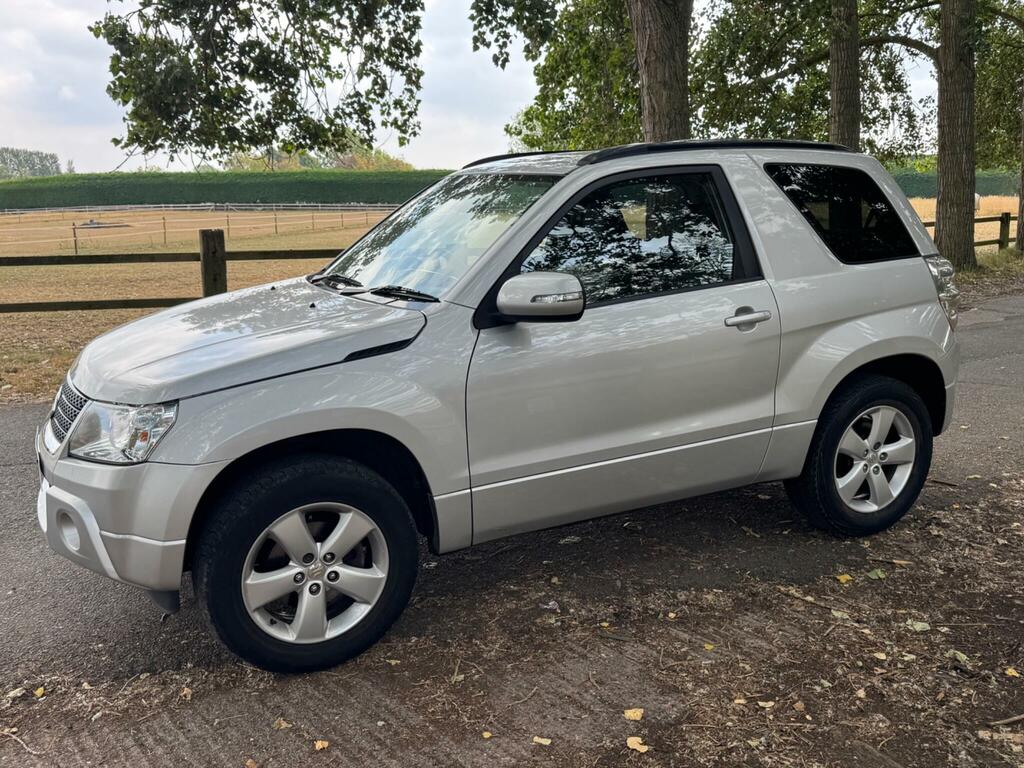 Suzuki Grand Vitara Sz4 Silver #3