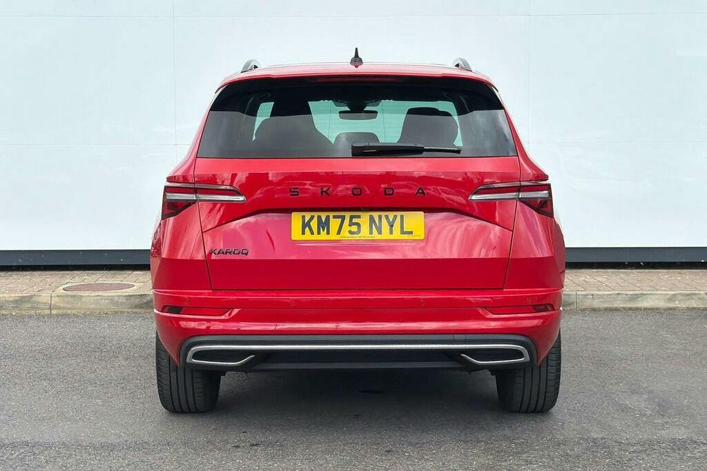 Skoda Karoq 1.5 Tsi Act Sportline Edition Suv Dsg KM75NYL Red #4