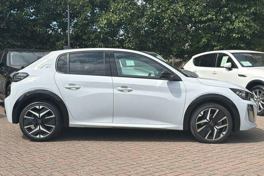Peugeot 208 1.2 Gt Hatchback Hybrid E Dsc6 KM75HRD White #2