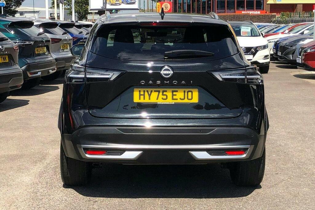 Nissan Qashqai 1.3 Dig T Mhev N Connecta Suv Hybrid Xt HY75EJO Black #4