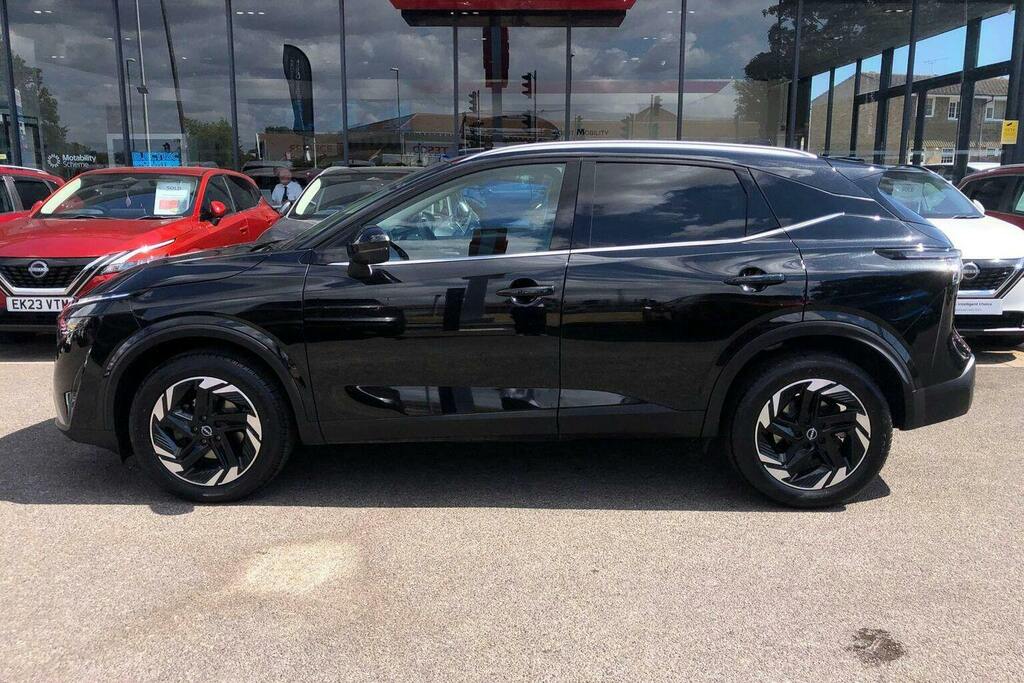 Nissan Qashqai 1.3 Dig T Mhev N Connecta Suv Hybrid Xt HY75EJO Black #6
