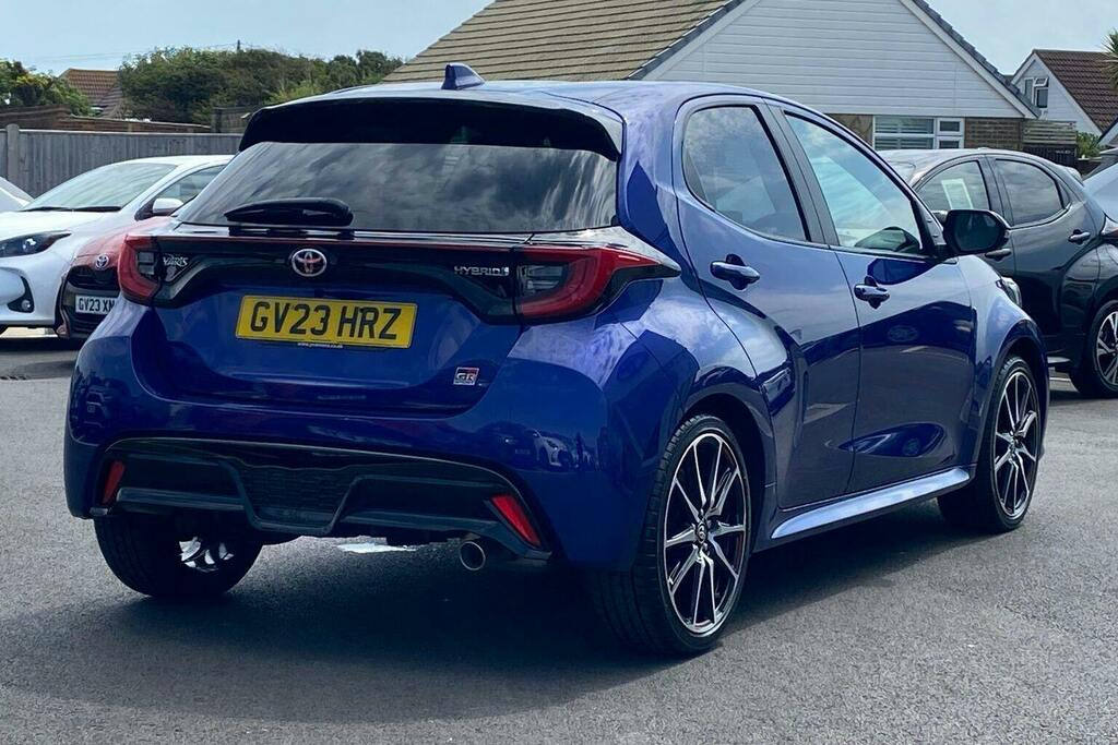 Toyota Yaris 1.5 Vvt H Gr Sport Hatchback Hybrid E C Blue #2