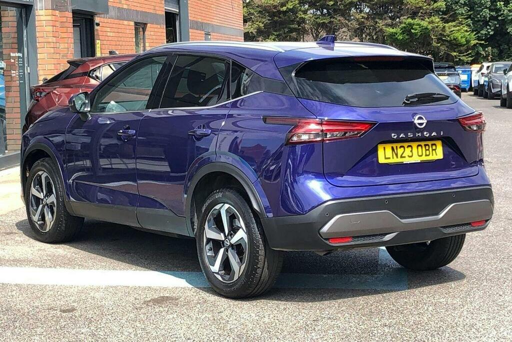 Nissan Qashqai 1.3 Dig T Mhev N Connecta Suv Hybrid Xt LN23OBR Blue #5