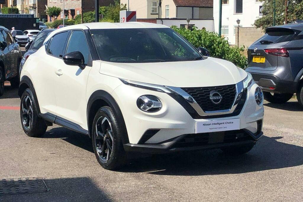 Nissan Juke 1.0 Dig T N Connecta Suv Dct White