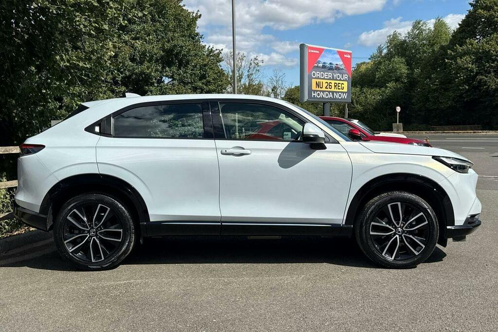 Honda Hr-V 1.5 H I Mmd Advance Suv Hybrid Cvt GU23HNK White #2