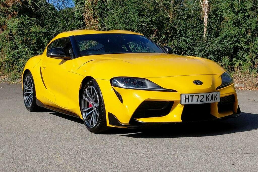Toyota Supra 2.0T Gr Pro Coupe Yellow