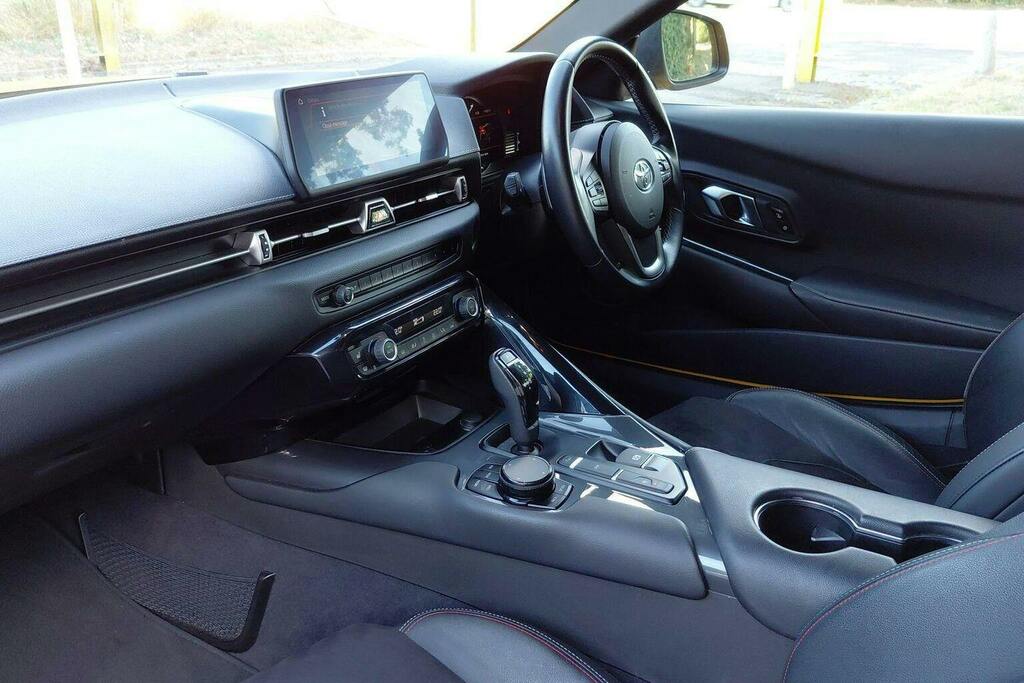 Toyota Supra 2.0T Gr Pro Coupe Yellow #5