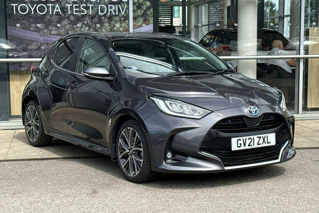 Toyota Yaris 1.5 Vvt H Excel Hatchback Hybrid E Cvt Grey