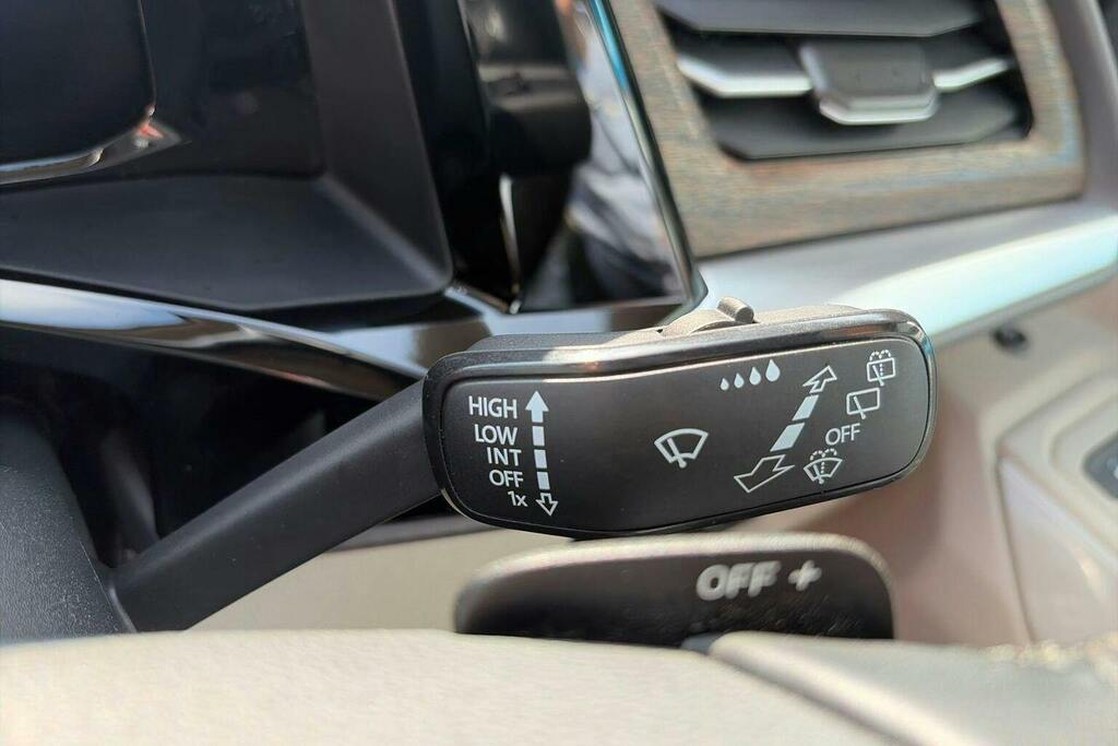 Volkswagen Multivan 1.4 Tsi 13Kwh Life Mpv Plug-in Hybrid D Silver #16