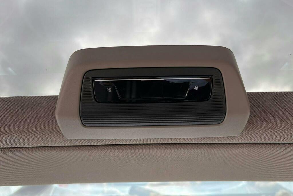 Volkswagen Multivan 1.4 Tsi 13Kwh Life Mpv Plug-in Hybrid D Silver #51