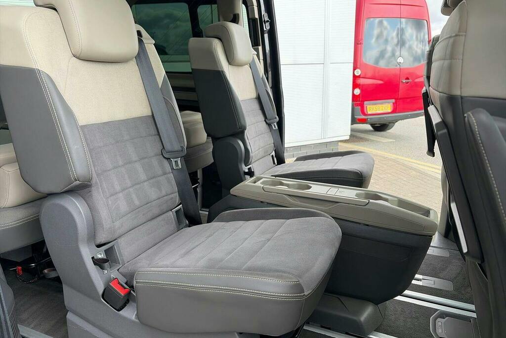 Volkswagen Multivan 1.4 Tsi 13Kwh Life Mpv Plug-in Hybrid D Silver #54
