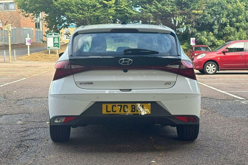 Hyundai I20 1.0 T Gdi Mhev Se Connect Hatchback Hyb LC70BKL White #4