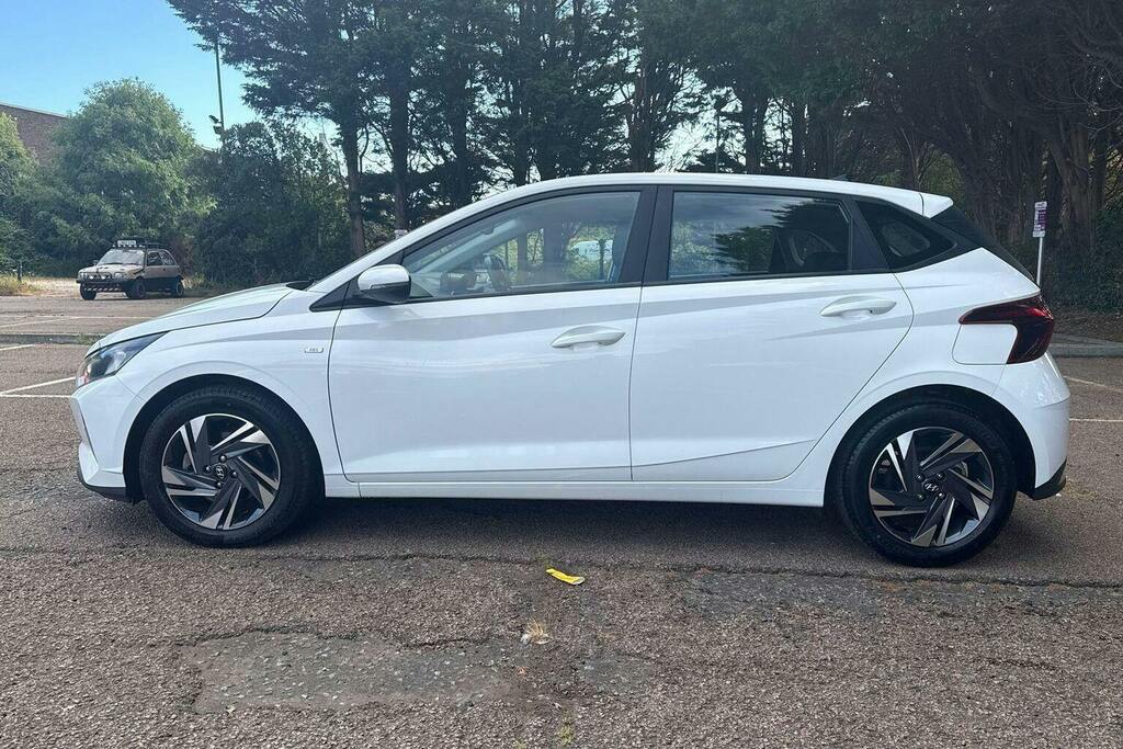 Hyundai I20 1.0 T Gdi Mhev Se Connect Hatchback Hyb LC70BKL White #6