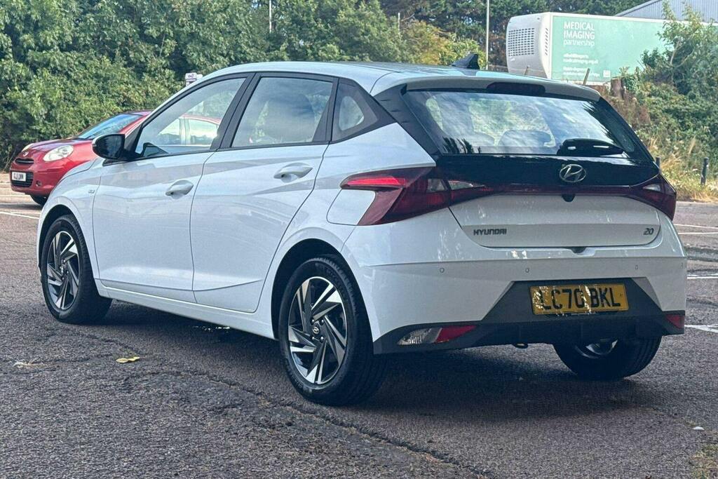 Hyundai I20 1.0 T Gdi Mhev Se Connect Hatchback Hyb LC70BKL White #5