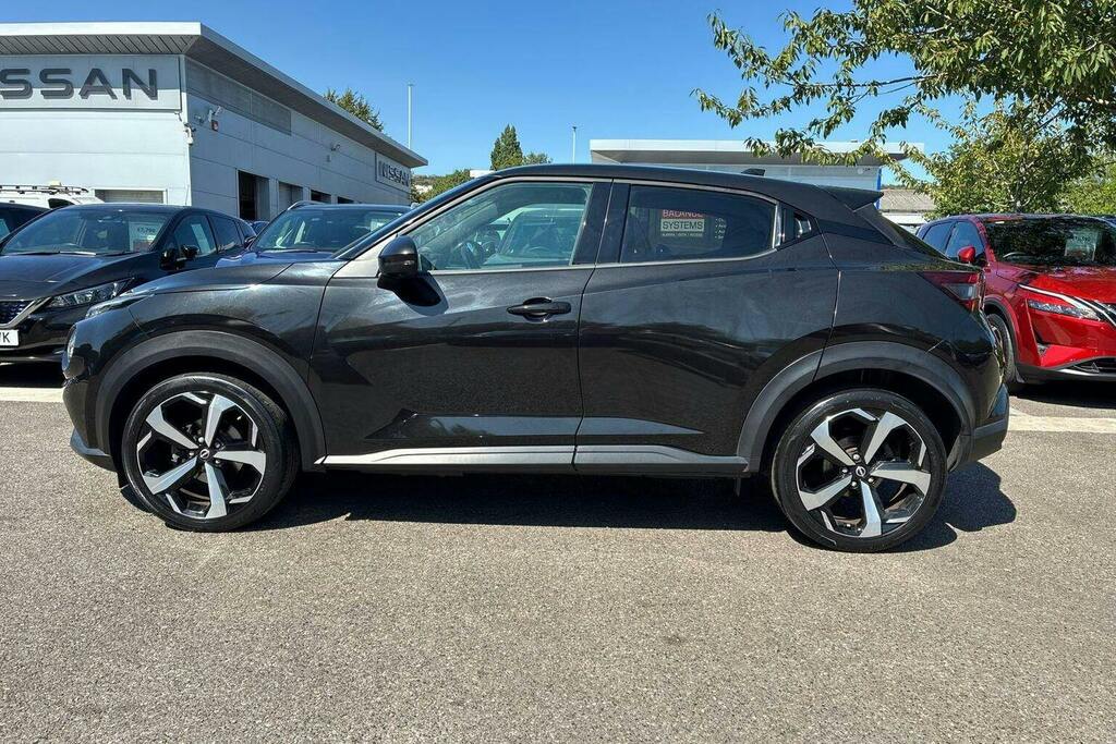 Nissan Juke 1.0 Dig T Tekna Suv CV23TXM Black #6