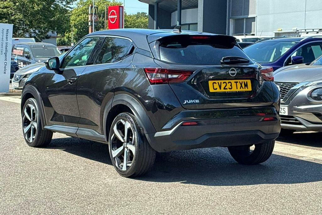 Nissan Juke 1.0 Dig T Tekna Suv CV23TXM Black #5