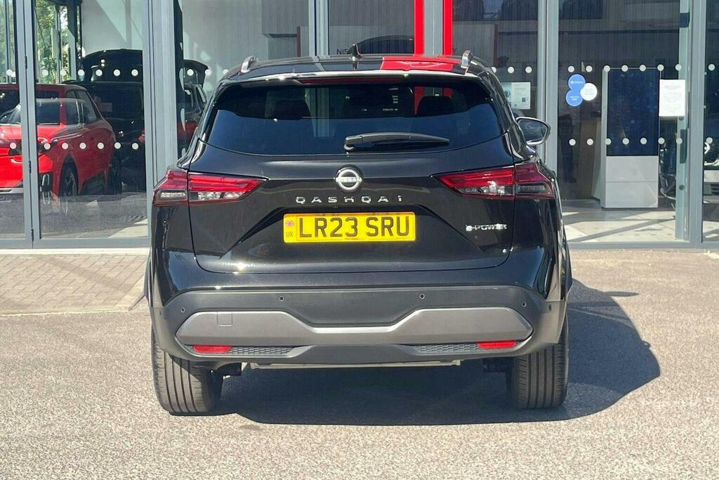 Nissan Qashqai 1.5 H E Power Tekna Suv Hybrid Black #4