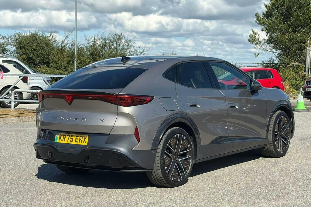 Cupra Tavascan 77Kwh Vz2 Suv Coupe 4Drive Beige #3