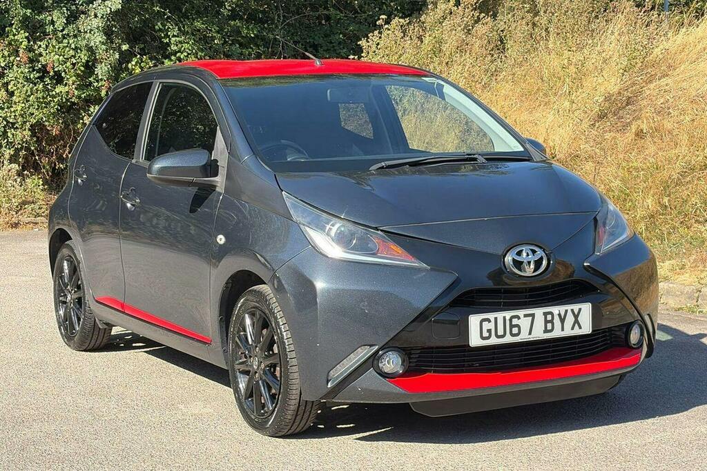 Toyota Aygo 1.0 Vvt I X Press Hatchback Grey