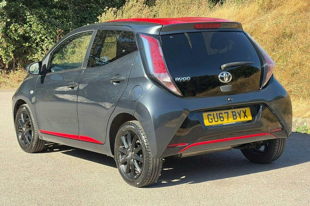 Toyota Aygo 1.0 Vvt I X Press Hatchback Grey #4