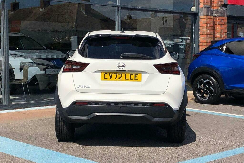 Nissan Juke 1.0 Dig T N Connecta Suv CV72LCE White #4