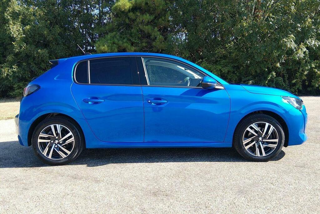 Peugeot 208 1.2 Puretech Allure Premium Hatchback M PN70WMJ Blue #2