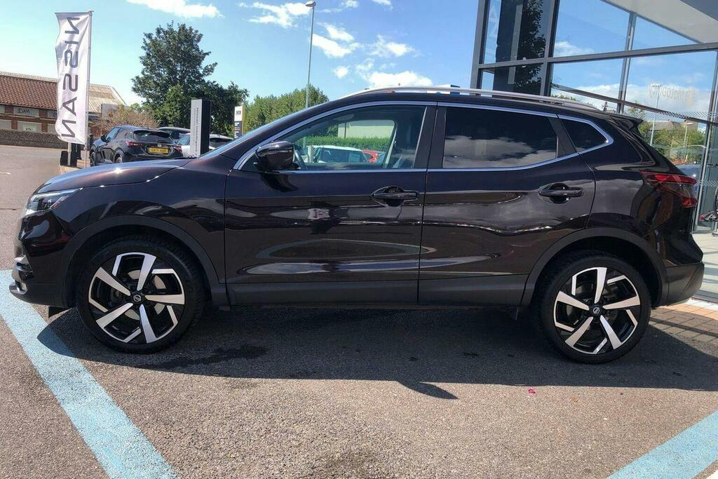 Nissan Qashqai 1.3 Dig T Tekna Suv Dct CU69UMO Black #6