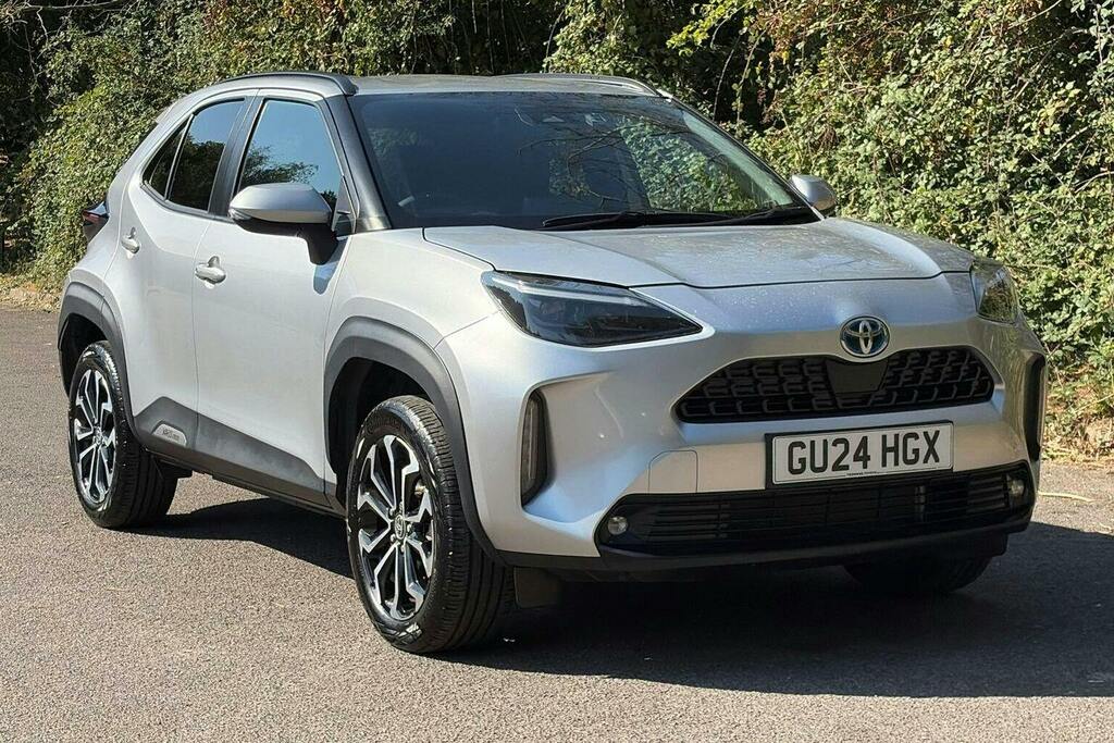 Toyota Yaris Cross 1.5 Vvt H Design Suv Hybrid E Cvt GU24HGX Silver