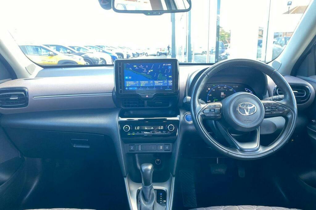Toyota Yaris Cross 1.5 Vvt H Excel Suv Hybrid E Cvt Silver #6