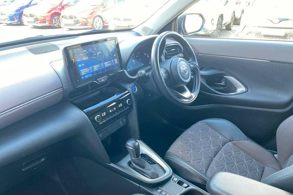 Toyota Yaris Cross 1.5 Vvt H Excel Suv Hybrid E Cvt Silver #5