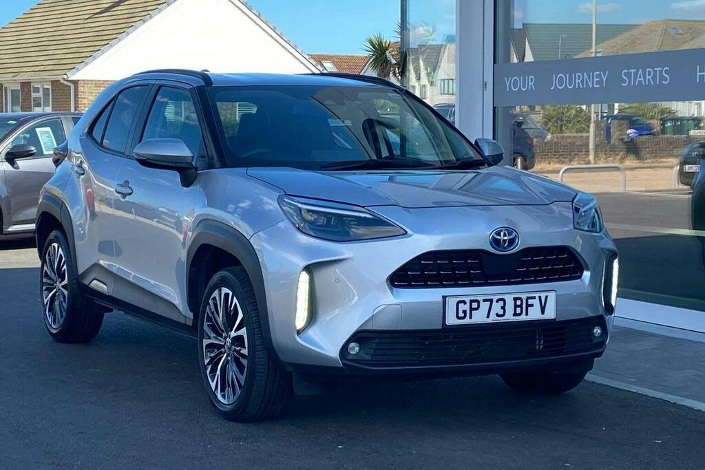 Toyota Yaris Cross 1.5 Vvt H Excel Suv Hybrid E Cvt Silver