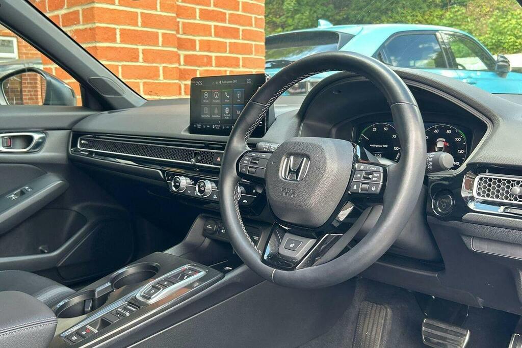 Honda Civic 2.0 H I-mmd Elegance Hatchback Hybrid E White #10