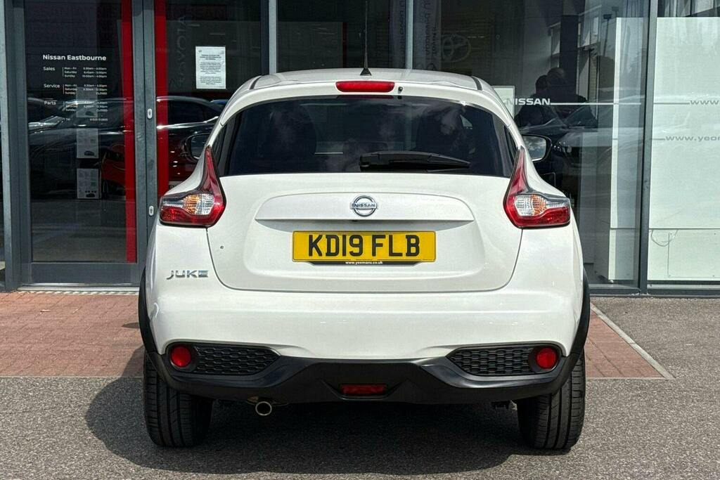 Nissan Juke 1.6 Bose Personal Edition Suv Xtron White #4