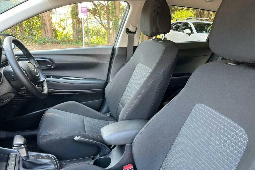 Hyundai I20 1.0T Gdi Advance Grey #16