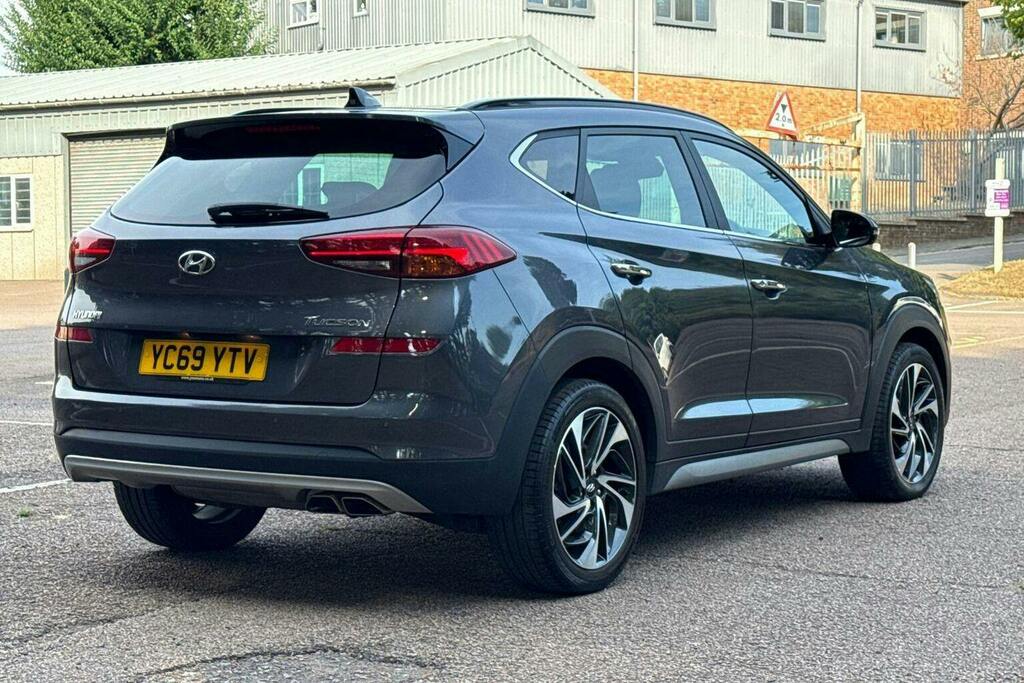 Hyundai Tucson 1.6 T Gdi Premium Se Suv Dct YC69YTV Grey #3