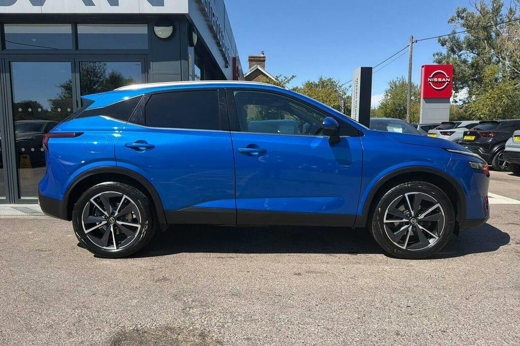 Nissan Qashqai 1.3 Dig T Mhev Tekna Suv Hybrid WJ71ESV Blue #2