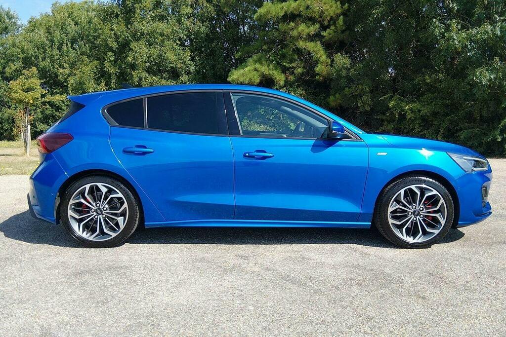 Ford Focus 1.0T Ecoboost Mhev St Line X Hatchback GP23AUE Blue #2