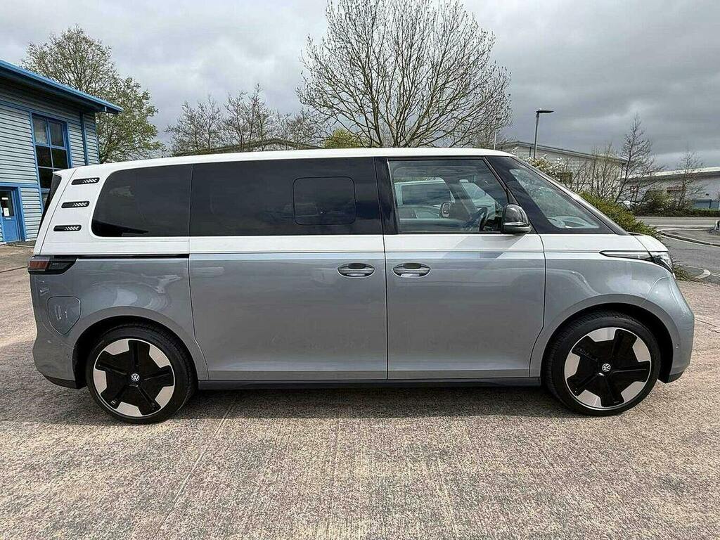 Volkswagen ID.Buzz Pro 86Kwh Style Mpv Silver #4