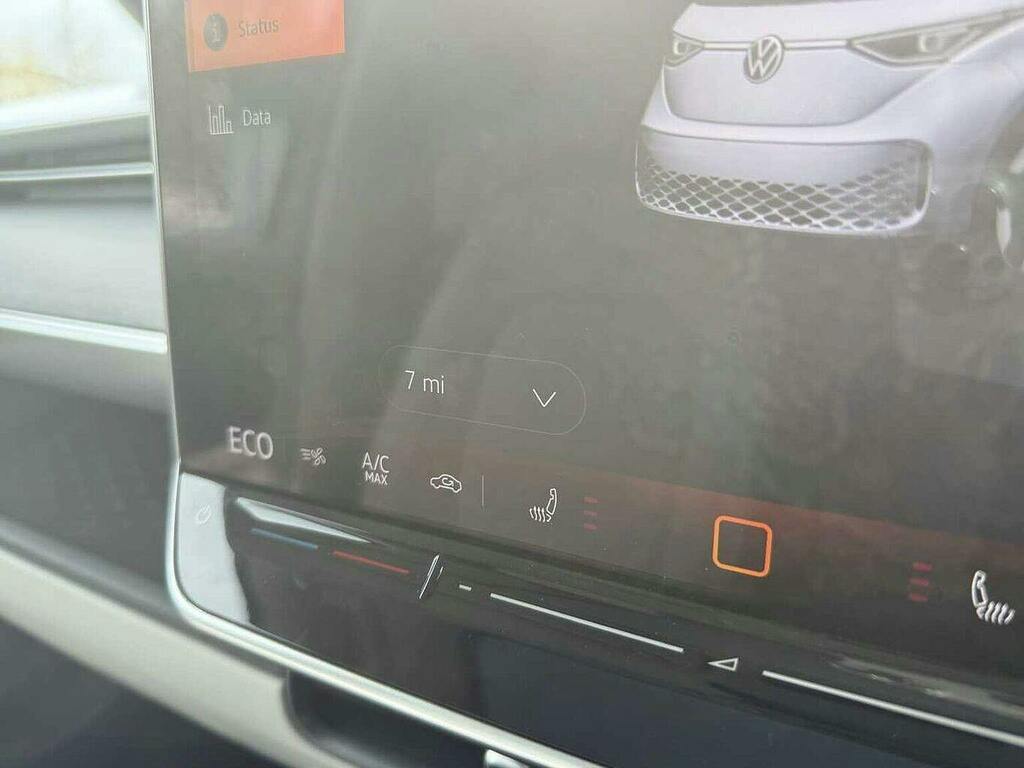 Volkswagen ID.Buzz 210Kw Life Pro 79Kwh Two Tone Paintsty  #22