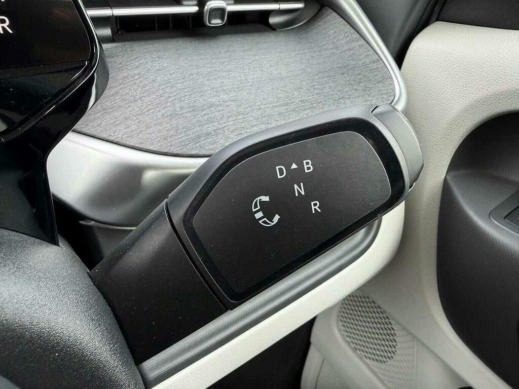 Volkswagen ID.Buzz 210Kw Life Pro 79Kwh Two Tone Paintsty  #34