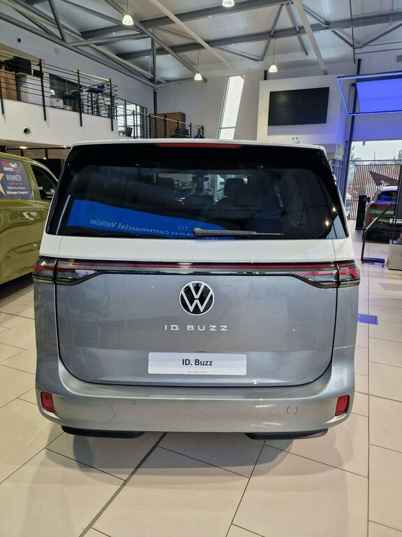 Volkswagen ID.Buzz 210Kw Life Pro 79Kwh Two Tone Paintsty  #47