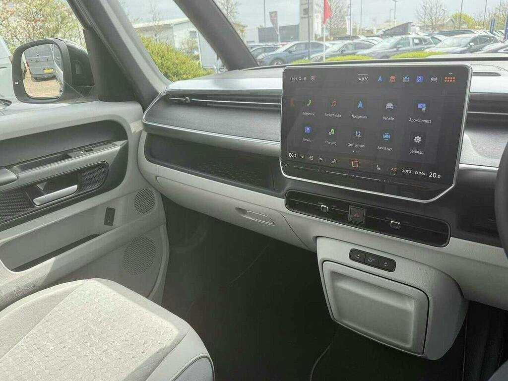 Volkswagen ID.Buzz 210Kw Life Pro 79Kwh Two Tone Paintsty  #23