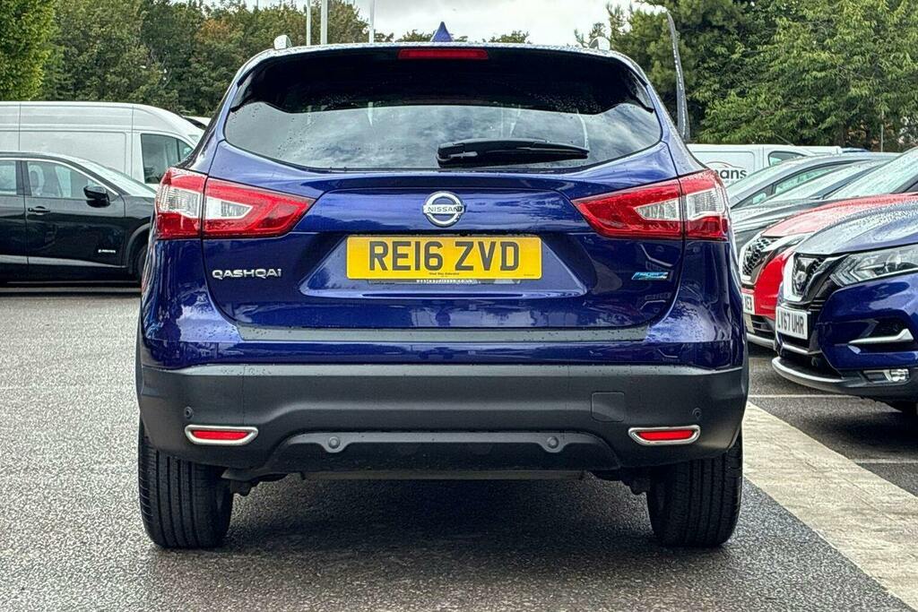 Nissan Qashqai Dci Tekna Silver #4