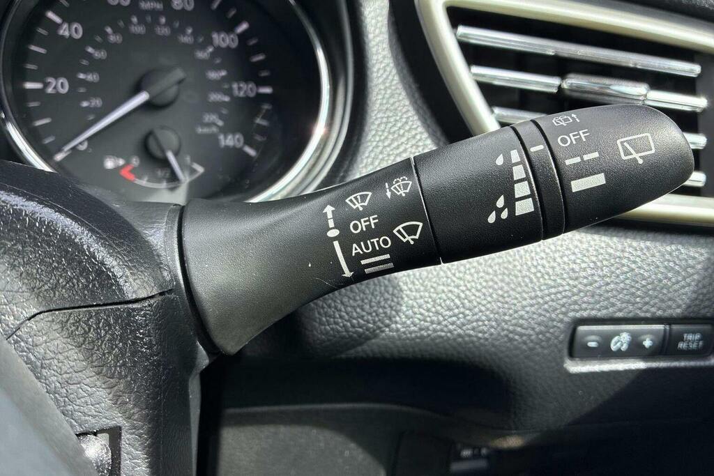 Nissan Qashqai Dci Tekna Silver #36
