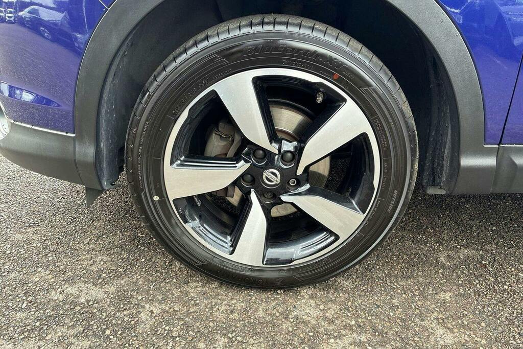 Nissan Qashqai Dci Tekna Silver #9